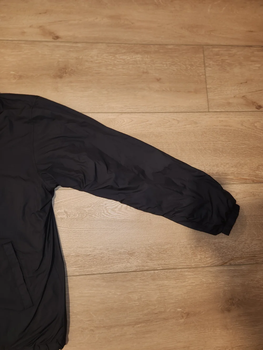 Nike Men's Med Black Athletic Jacket Gray Cotton Lined Insulated Button Closures